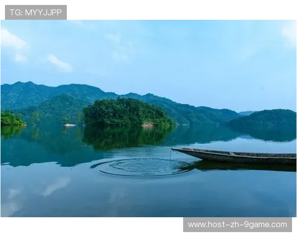 轻舟竞技赛：划破湖面的速度与激情，轻舟kvm